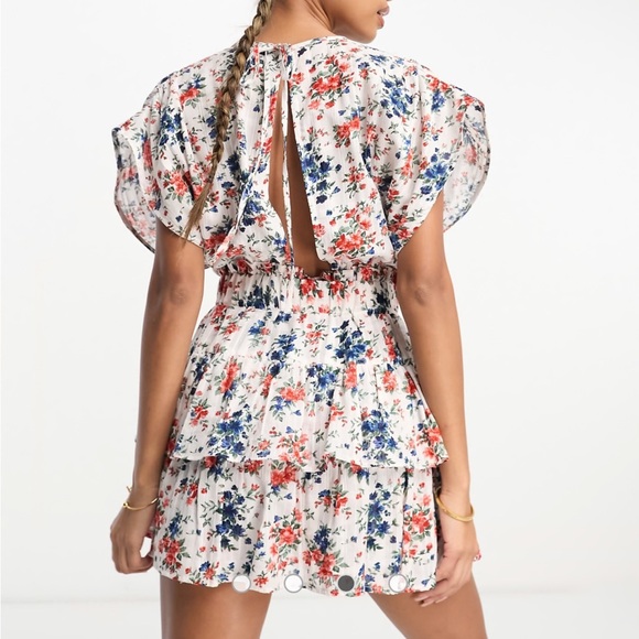 ASOS Design Ra-ra Playsuit in Floral - Picture 3 of 7